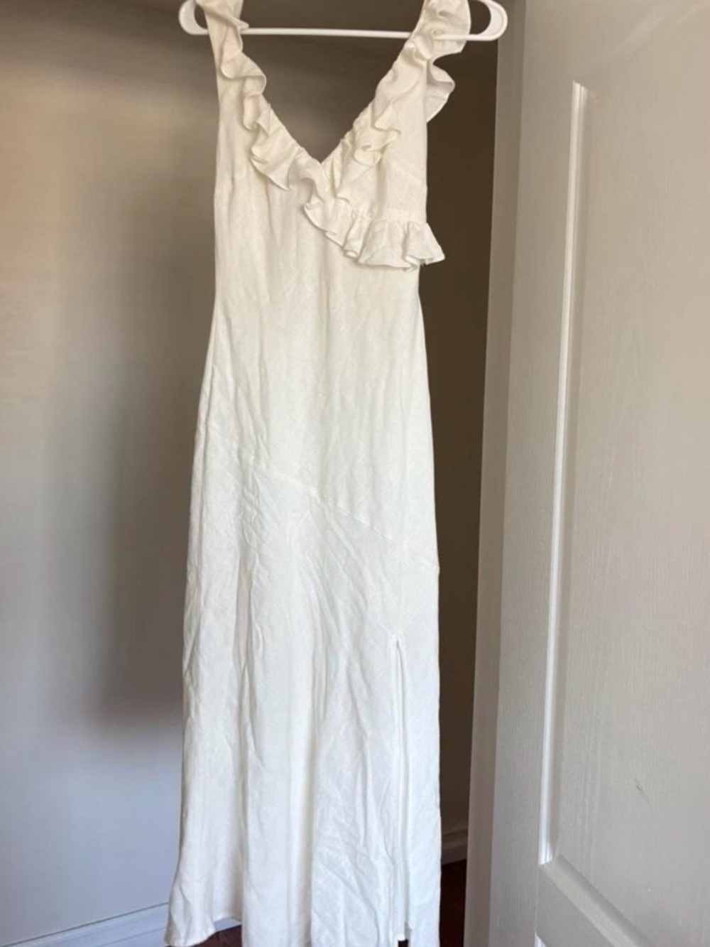 Selfie Leslie alba frill midi dress